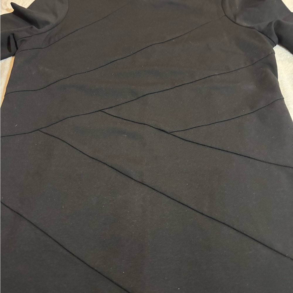 Chico's Dress Angle-Seamed Wendi Mini Knee Length Black Ponte Knit EUC Size 1.5 - Picture 5 of 8
